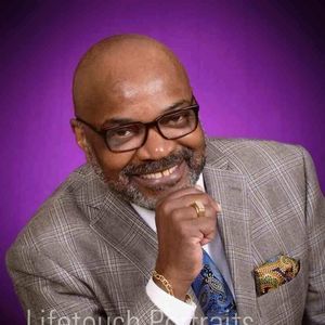 Meet your Posher, Kenneth